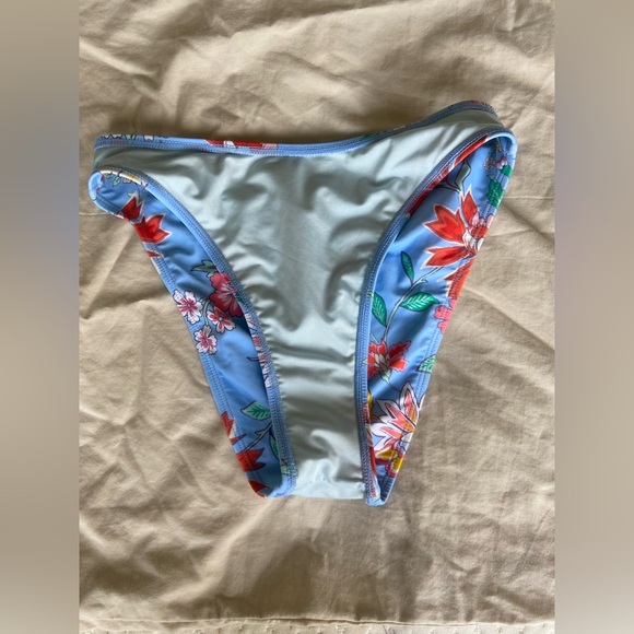 CUPSHE Floral Blue Bikini Set - Picture 9 of 12